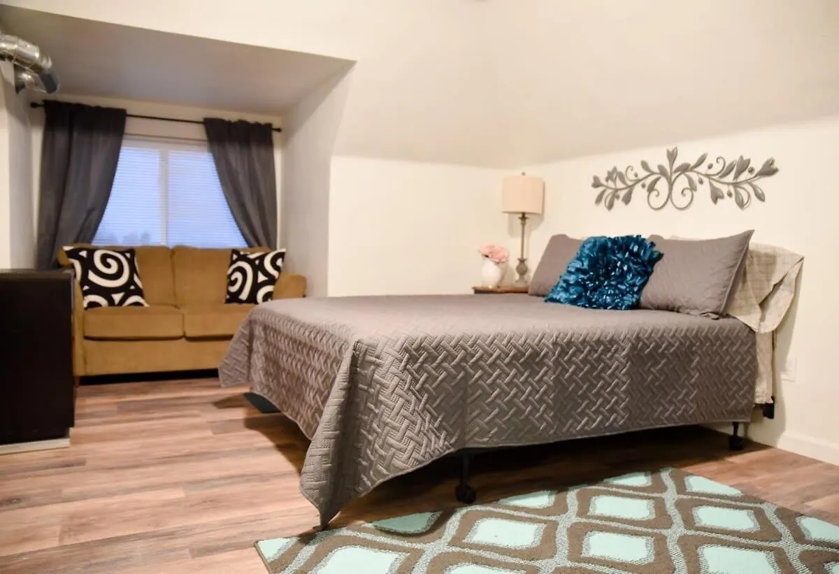 Unwind In A Bright Comfortable Apartment For 3 Pittsburgh United States
