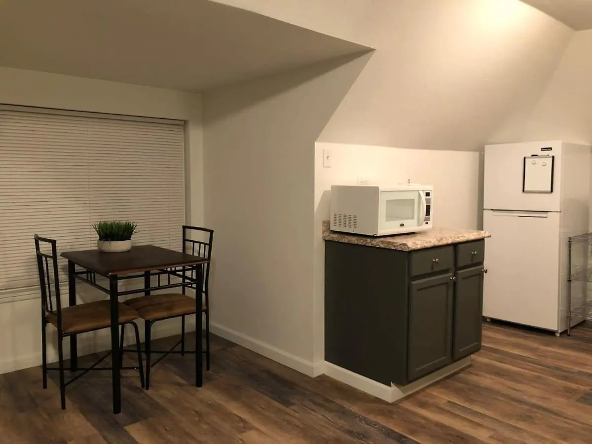 Unwind In A Bright Comfortable Apartment For 3 Pittsburgh United States